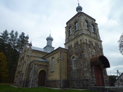 Budynek cerkwi pw. św. Anny w Królowym Moście